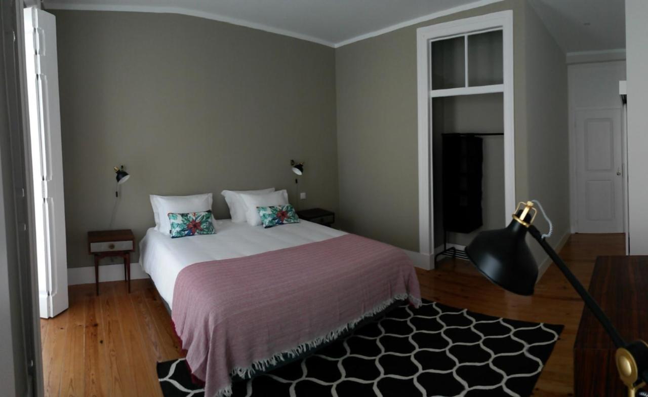 세투발 Alcacaria Do Bairro B&B 외부 사진